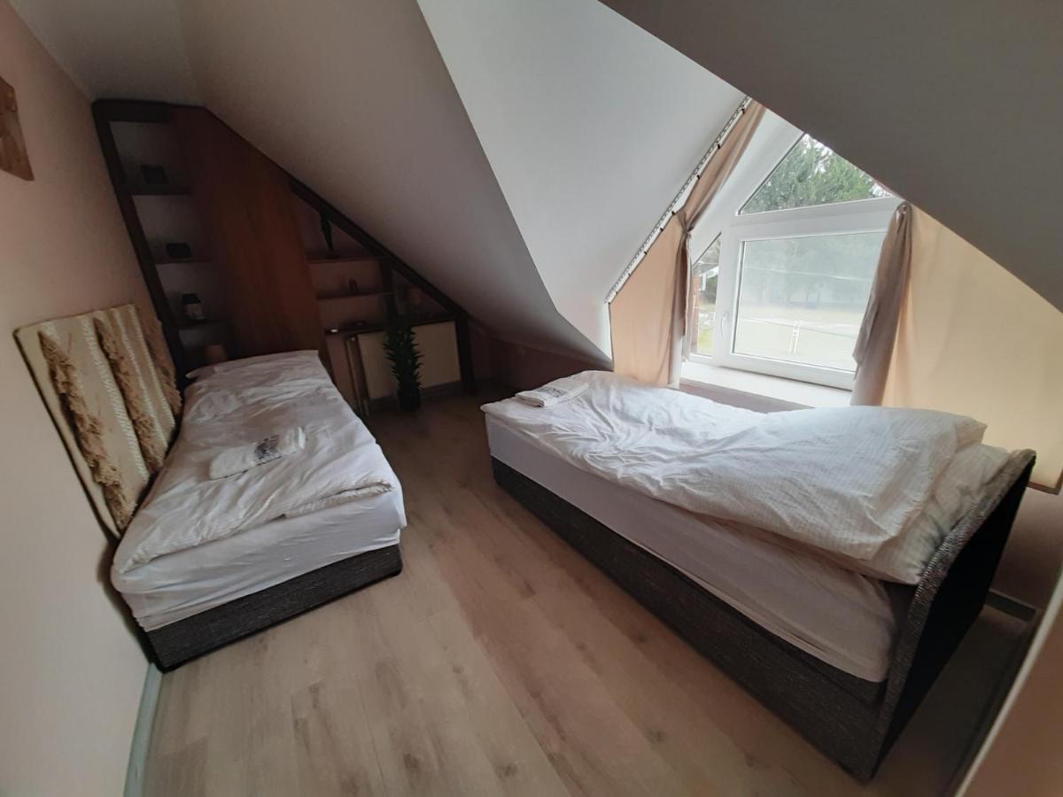 Egniss Apartman Богач Екстер'єр фото