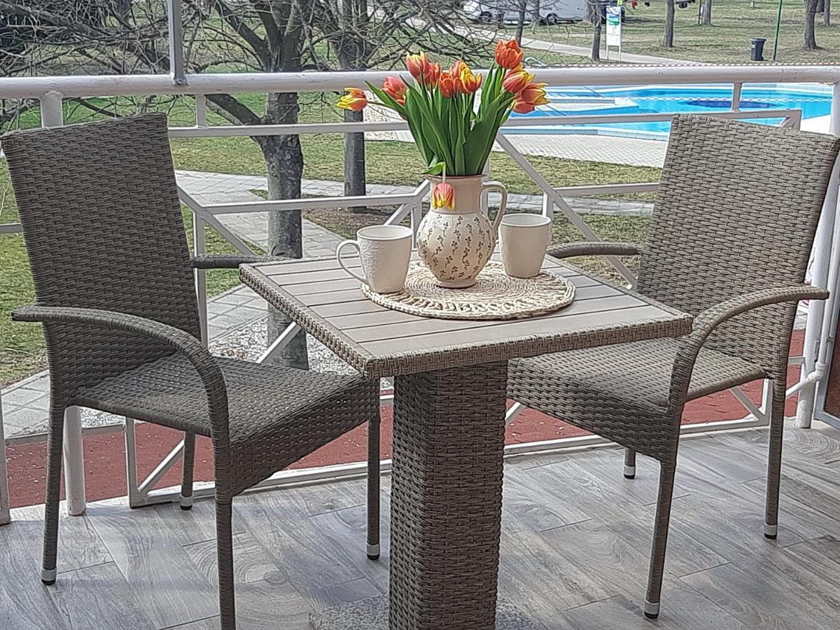 Egniss Apartman Богач Екстер'єр фото