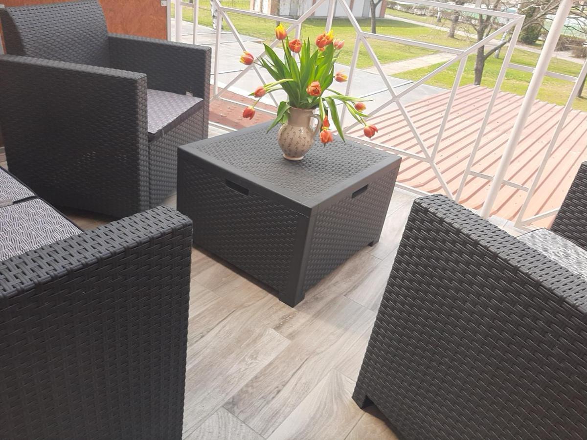 Egniss Apartman Богач Екстер'єр фото